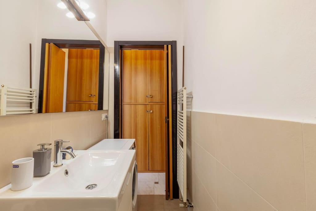 Marghera House - San Siro Netflix & Wifi Milan Luaran gambar